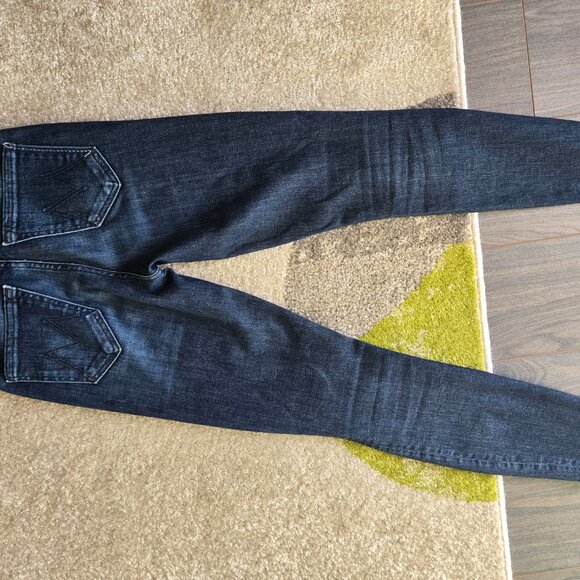 MOTHER Jeans. Size 24 - Picture 2 of 7